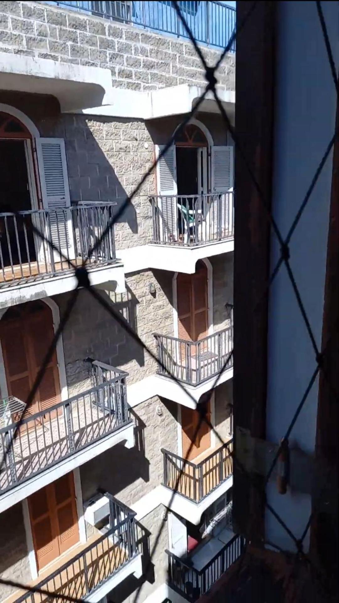 A 50m Da Do Em Apartment